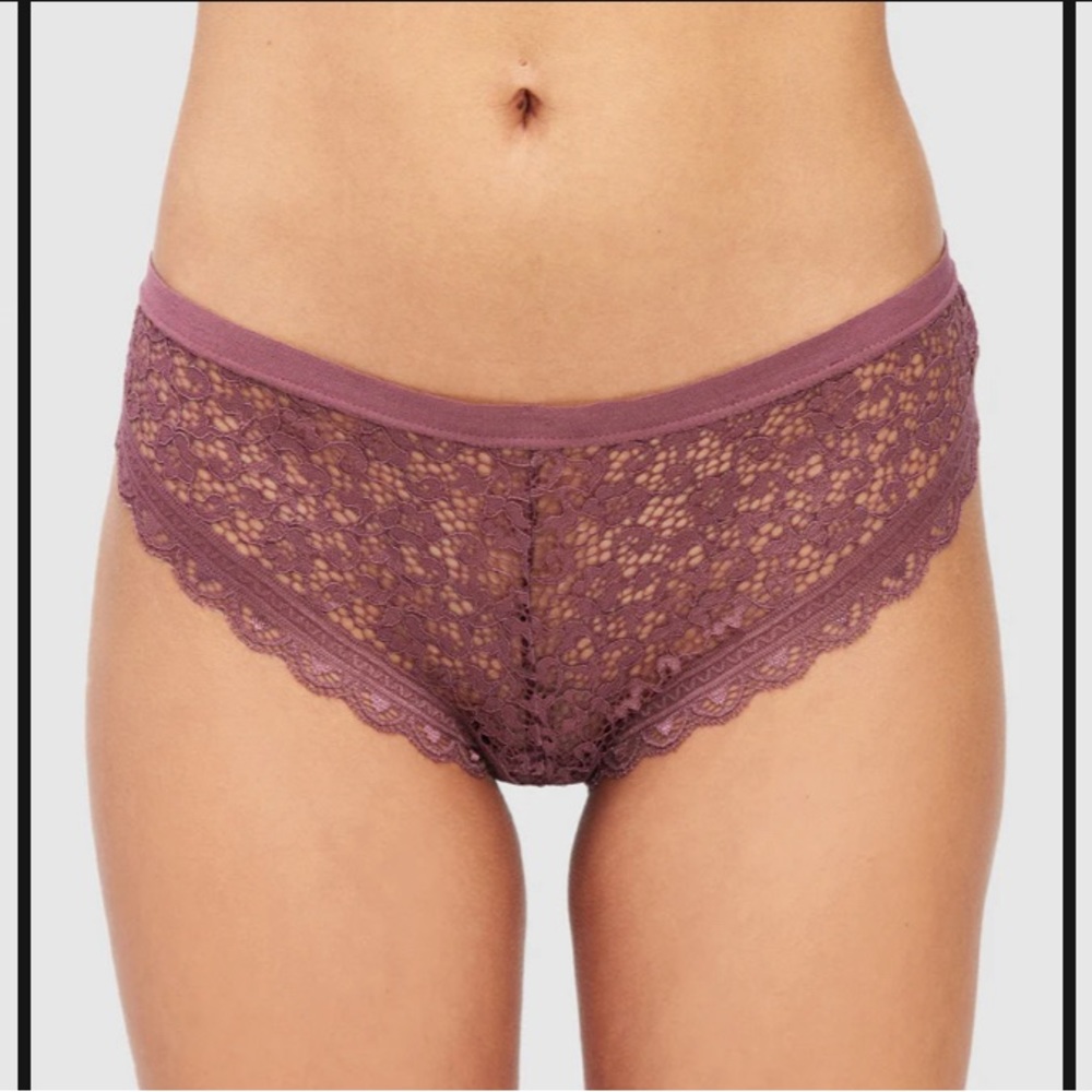 2️⃣7️⃣ Wendy Lace Tanga